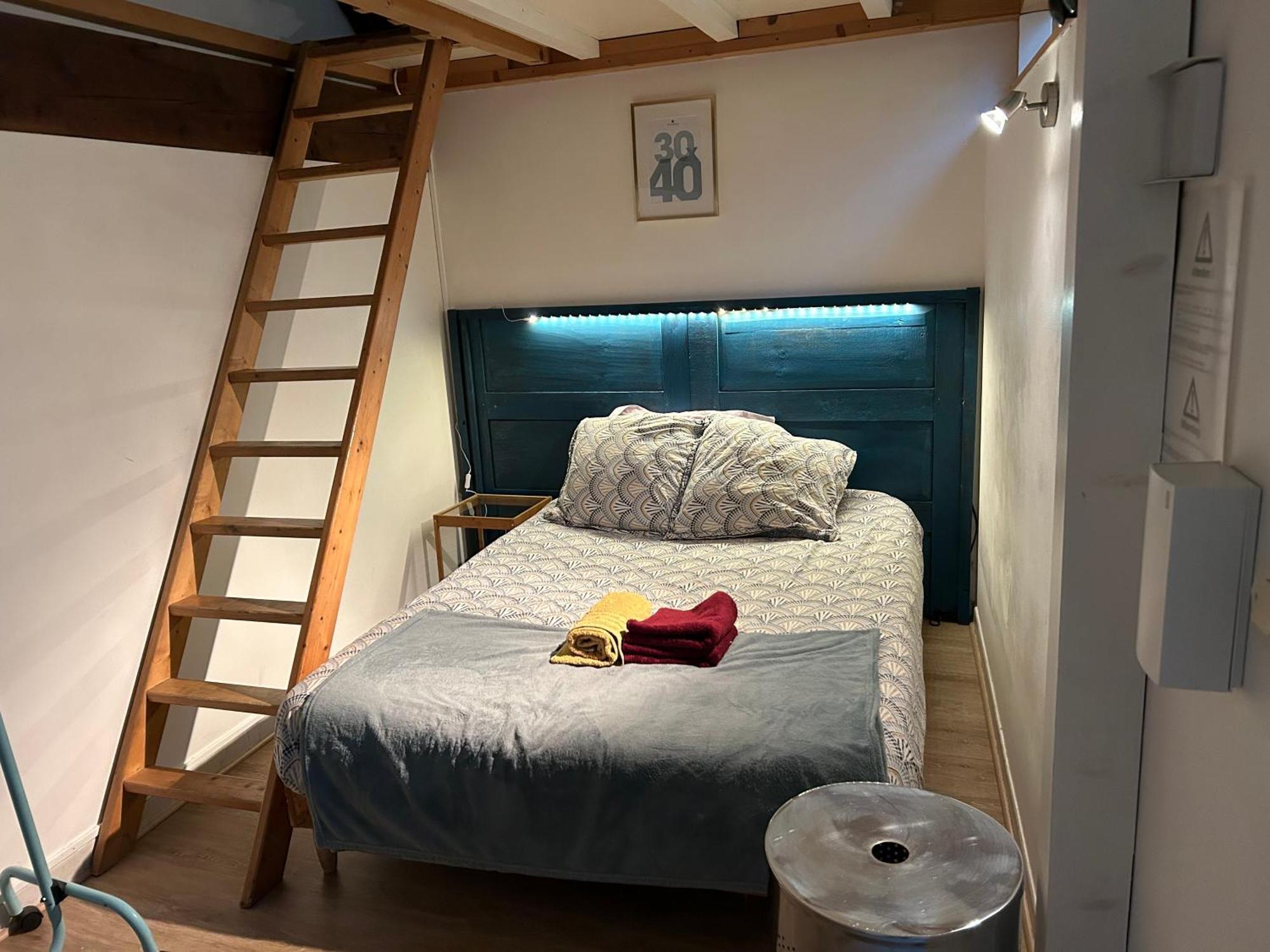 Le Saint-Lazare Appartement Au Calme Intra Muros 亞維農 外观 照片